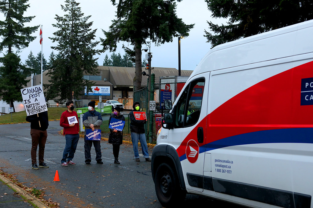 Picket in solidarity with postal workers at the Glanford Postal Depot in Victoria BC.