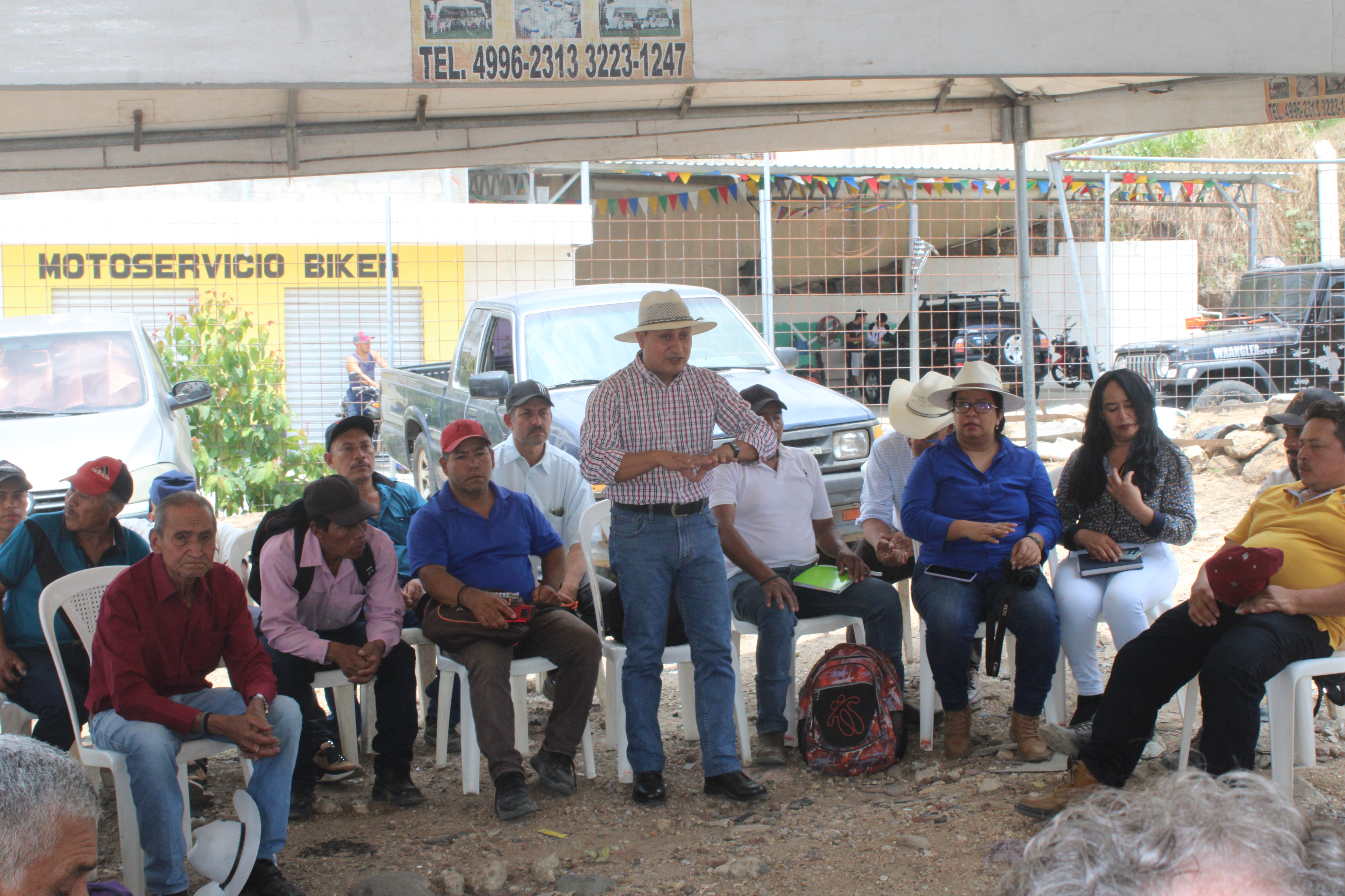 A meeting of Xinca land defenders. (Photo: Helen Jaccard) A meeting of Xinca land defenders. (Photo: Helen Jaccard)