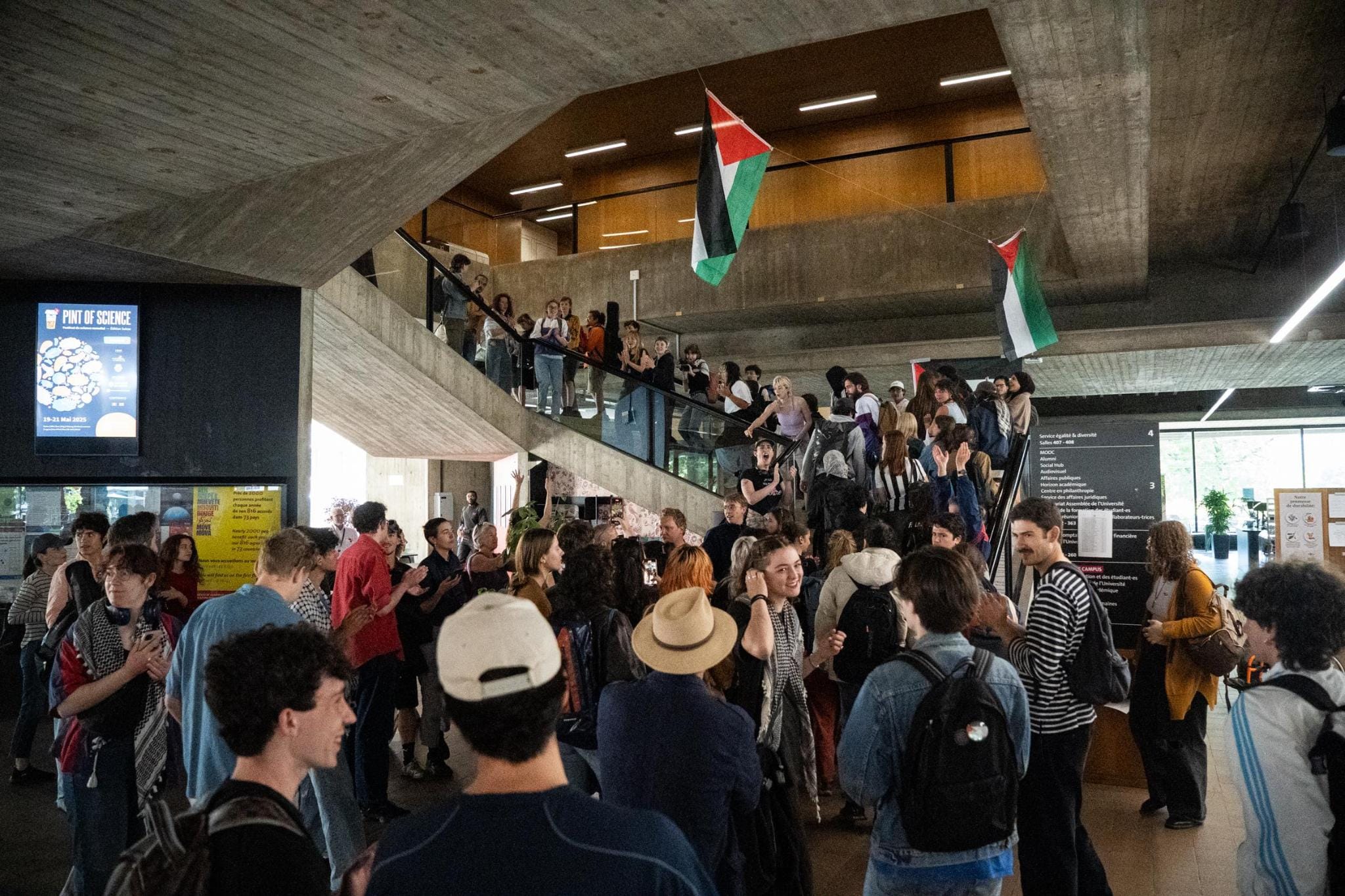 Photos at Bibliothèque de l'Université de Genève (Uni-Mail) taken by Yousra via Coordination étudiante pour la Palestine in Geneva.