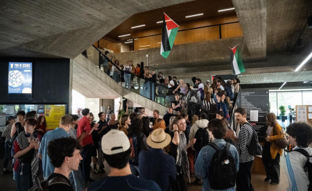 Photos at Bibliothèque de l'Université de Genève (Uni-Mail) taken by Yousra via Coordination étudiante pour la Palestine in Geneva. Photos at Bibliothèque de l'Université de Genève (Uni-Mail) taken by Yousra via Coordination étudiante pour la Palestine in Geneva.